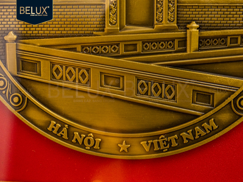 Tranh mặt đĩa Khuê Văn Các bằng đồng 26x26cm